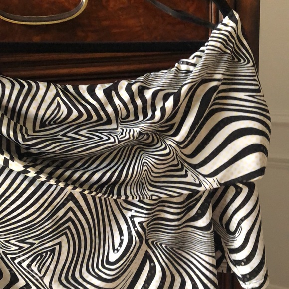 Sparkly black and white top for evening.  Scoop collar or off the shoulder. - Picture 2 of 4